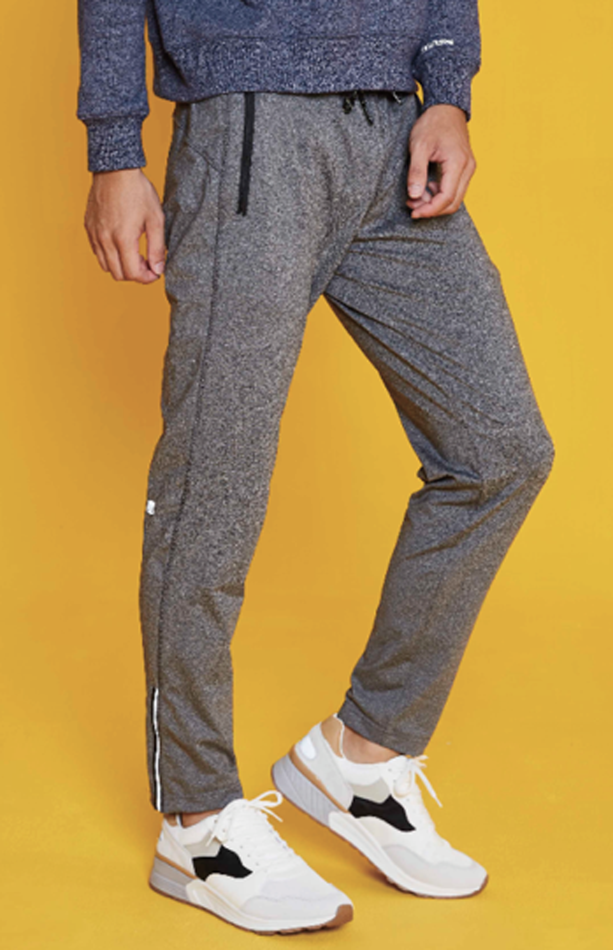 高彈力內裡輕刷毛束口褲