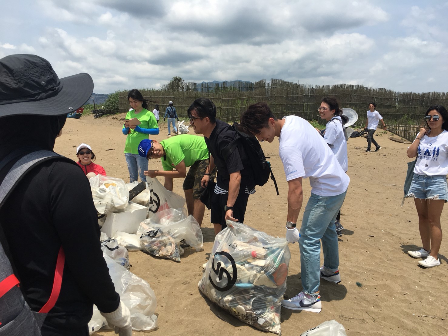 GIORDANO領員工守護海洋愛台灣