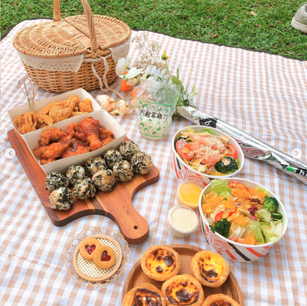 野餐道具、餐點與必備物品